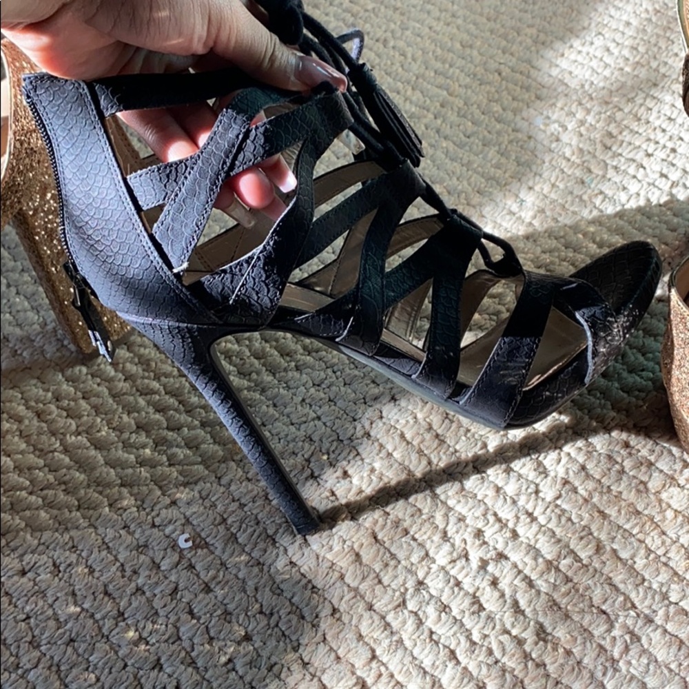 Heeels!!! - Picture 5 of 9